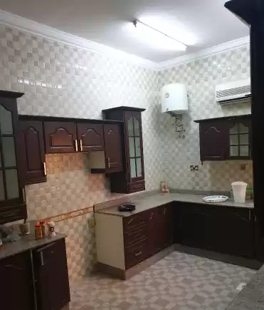 Residential Ready Property 1 Bedroom U/F Apartment  for rent in Al Sadd , Doha #7852 - 1  image 